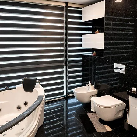 Florence Luxury Mamaia